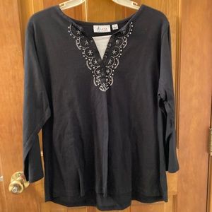 Large long sleeve top large